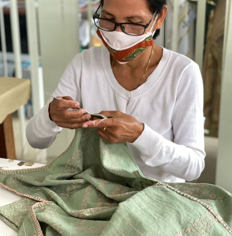 Textilie Kaftans are handmade by Bali artians